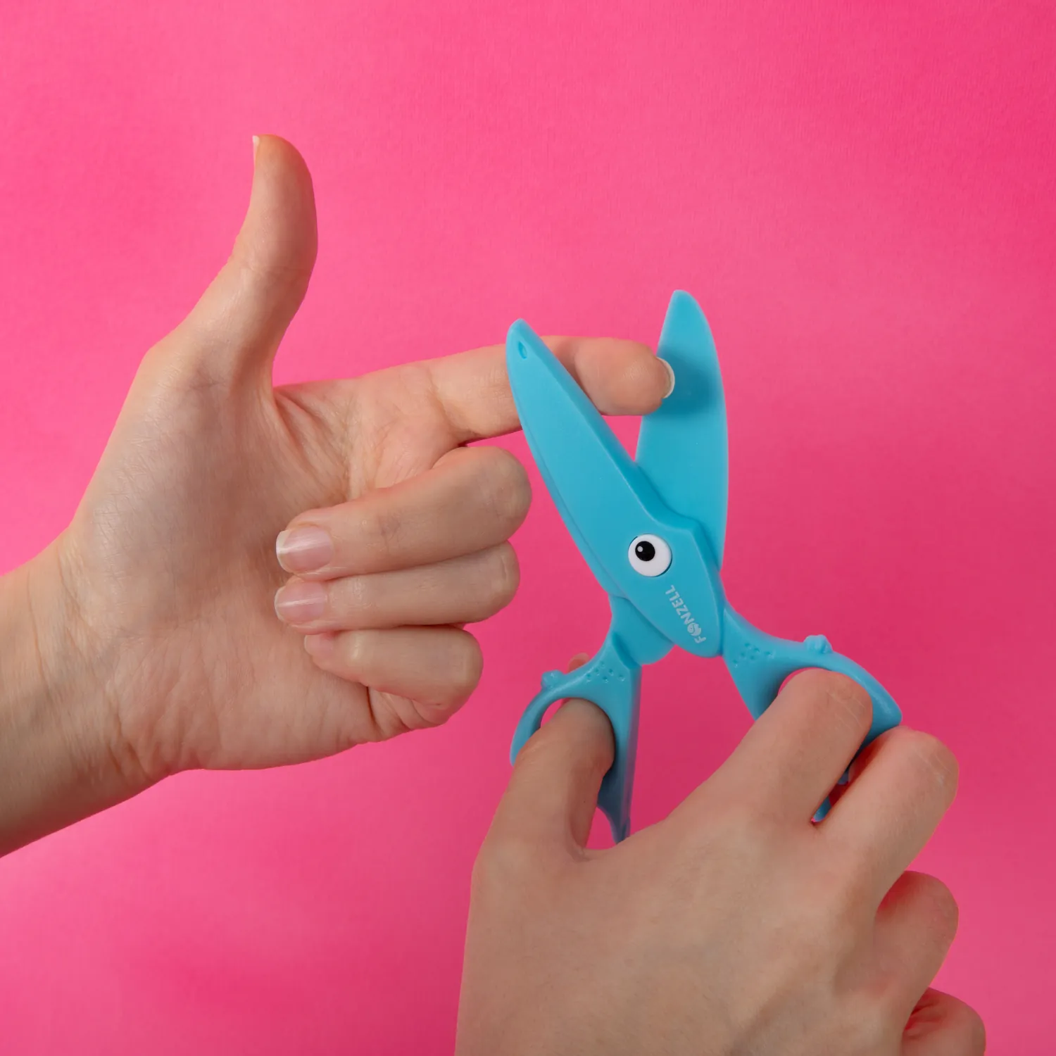 safety-scissor-squid-5.webp